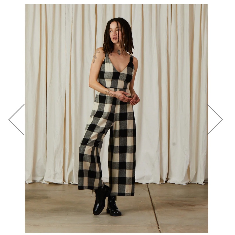 Fitted jumpsuit raw silk